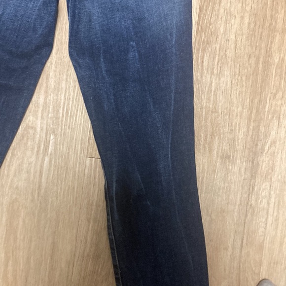 Good American Good Waist Zipper Detail Jeans - Picture 8 of 14